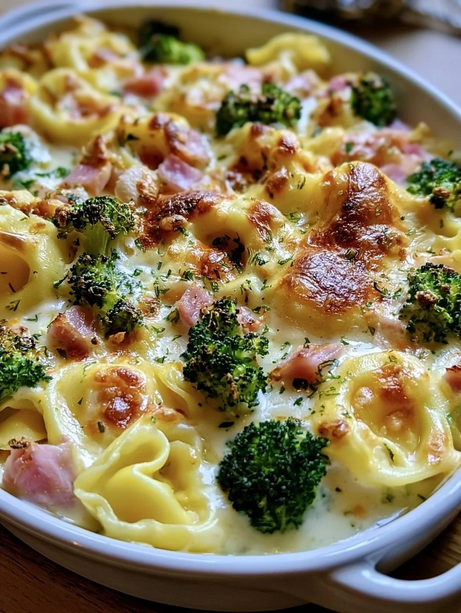 Tortellini au Gratin mit Schinken und Brokkoli